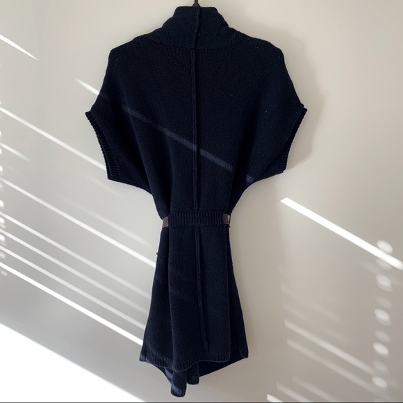 Vince Wool Wrap - Picture 2 of 7